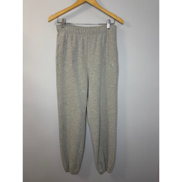 Alo Accolade Sweatpant Athletic Heather Grey Relax Women's S - Picture 2 of 9